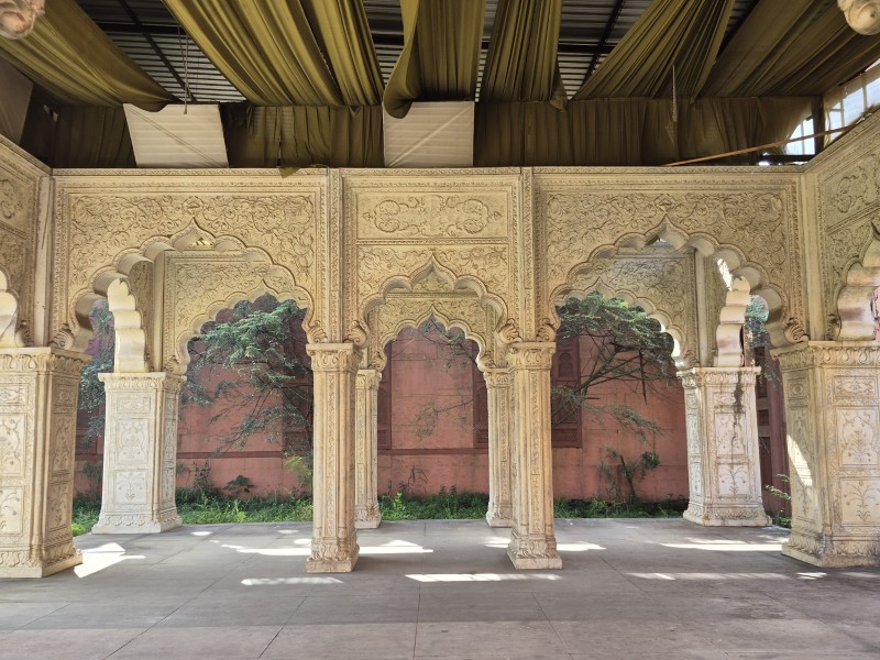 DEEWAN E KHAS (11)