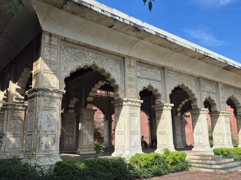 DEEWAN E KHAS (8)