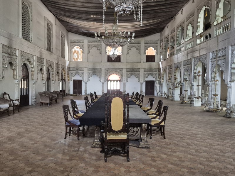 ROYAL PALACE (14)